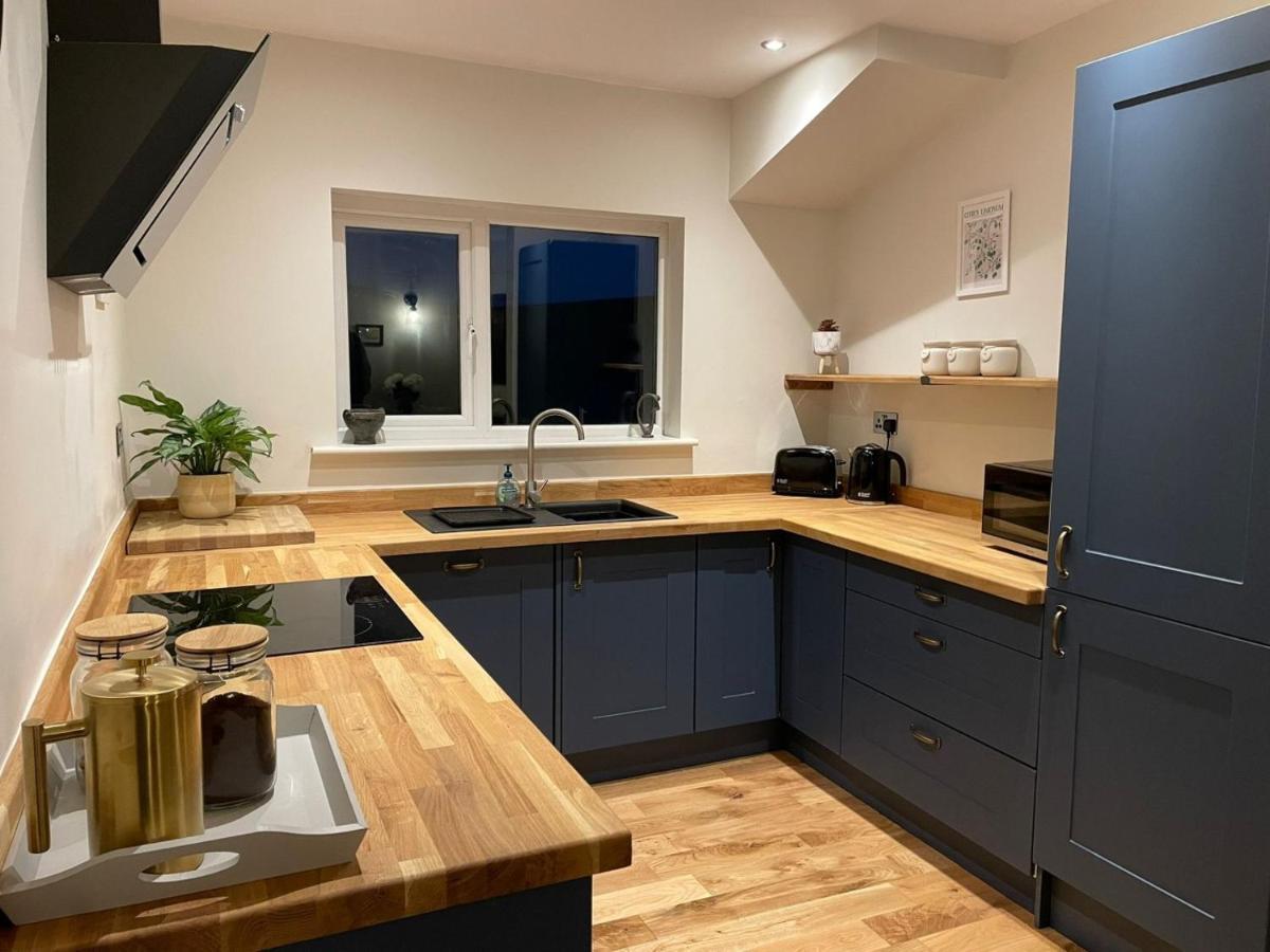 No 12 - Stylish & Homely 3 Bed With Parking Close To City Centre Bath Kültér fotó
