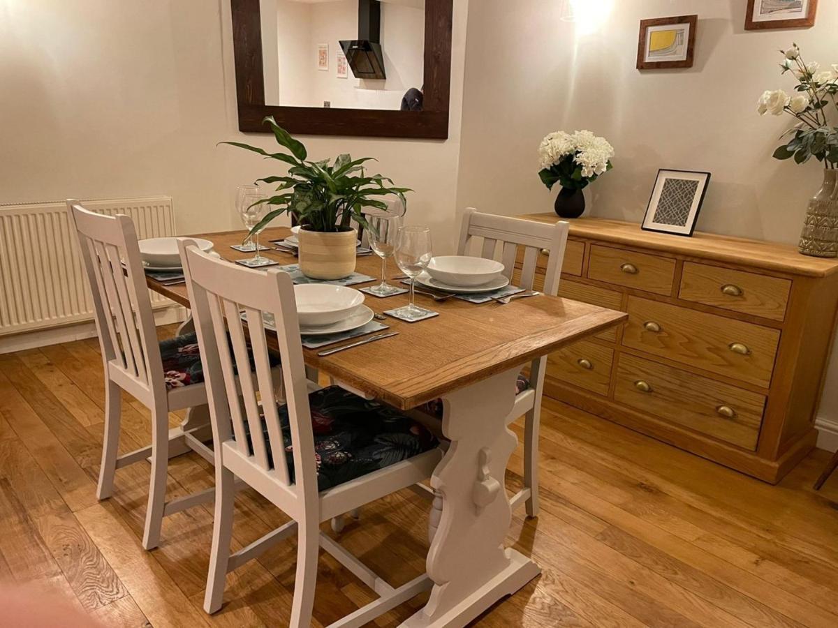 No 12 - Stylish & Homely 3 Bed With Parking Close To City Centre Bath Kültér fotó